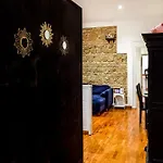 Giulia Apartment