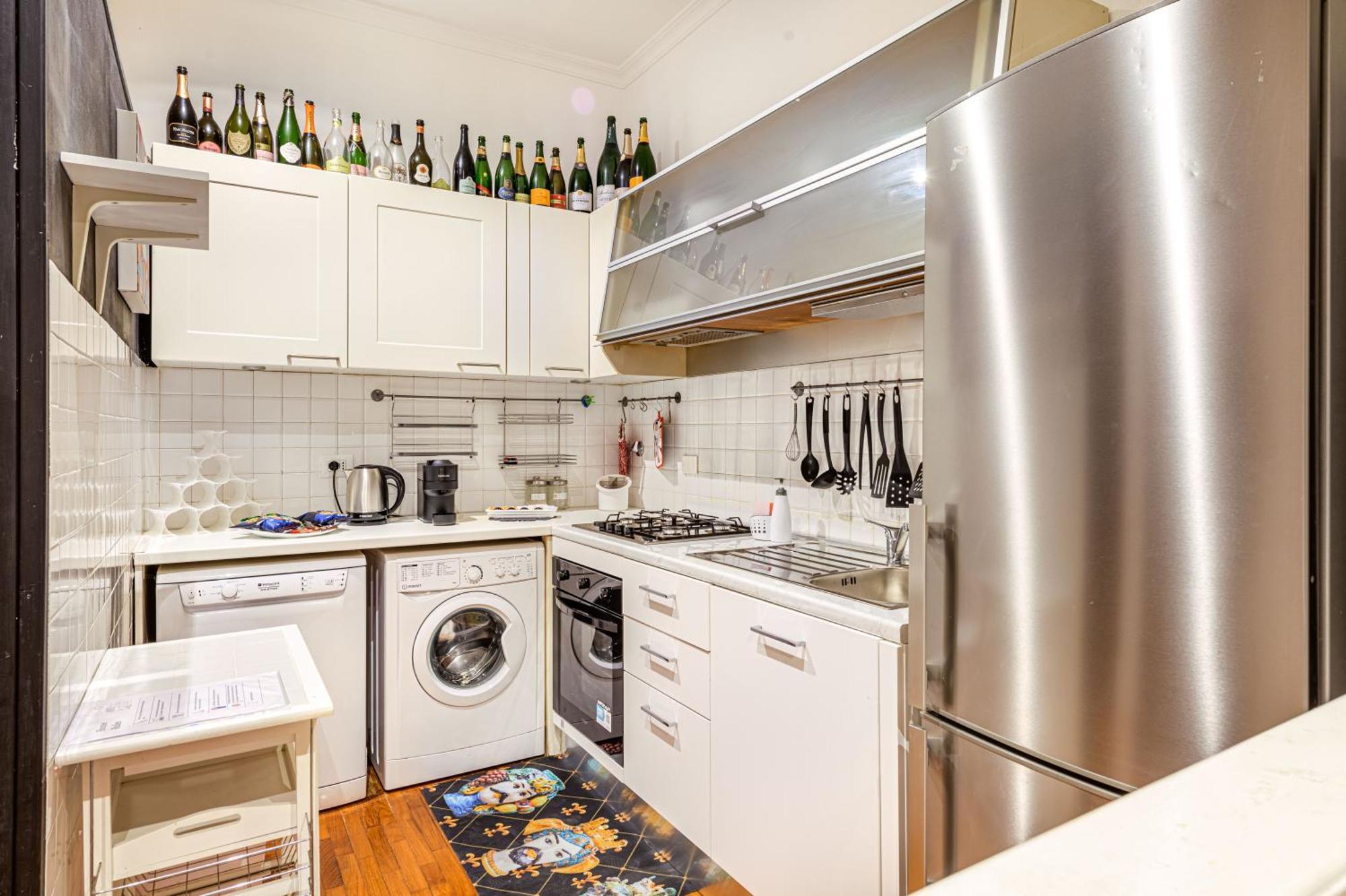 Giulia Apartment Rome