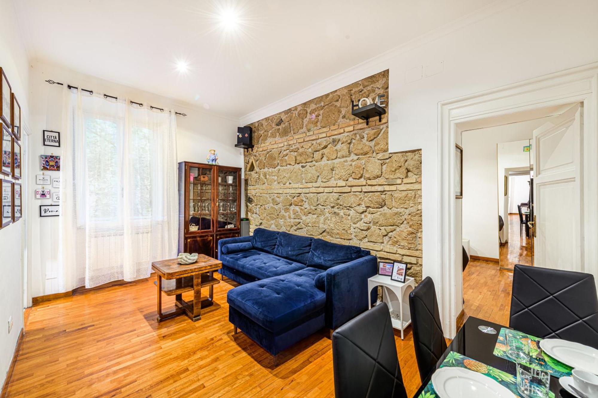 Apartment Giulia *